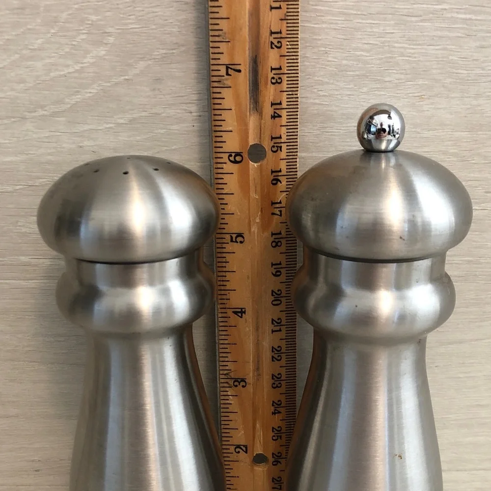 Vintage 6” Classic Stainless Steel Professional Salt & Pepper Mill Set